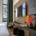 Hotel Monument 4*
